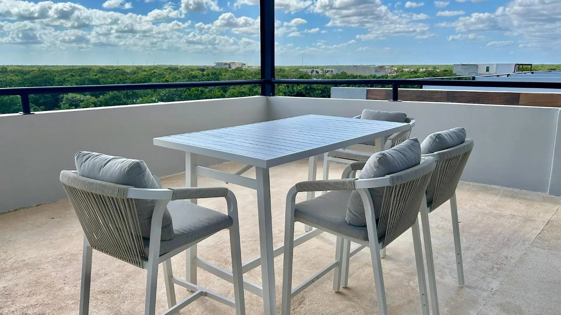 Zel-Va Tulum Apartments